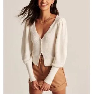 ABERCROMBIE & FITCH Bubble Sleeved Cardigan in Off White